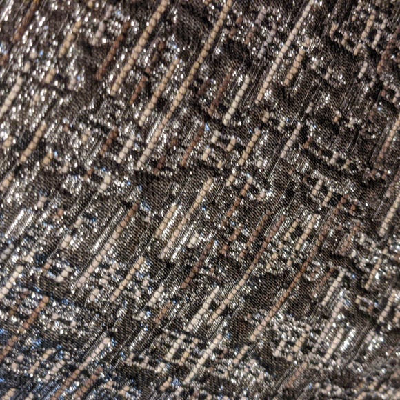 Banana Republic Glam Short Skirt - Fine Silver Cream Tan Pattern - Picture 2 of 5